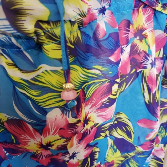 NEW! Tropical Floral Print Swim Cover Up - M - Picture 7 of 8